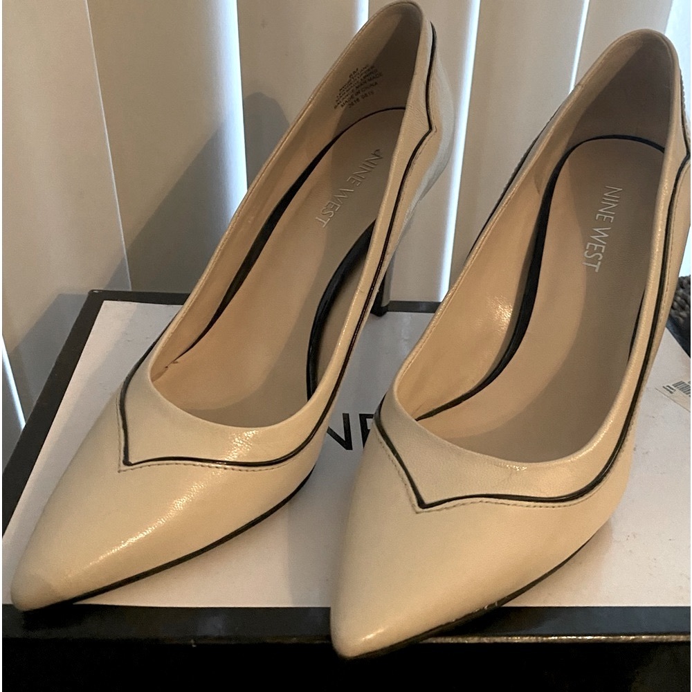 Women’s Nine West shoes - Picture 2 of 4